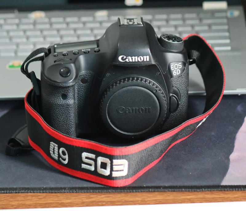 Máy ảnh full frame Canon 6D - Máy ảnh Canon