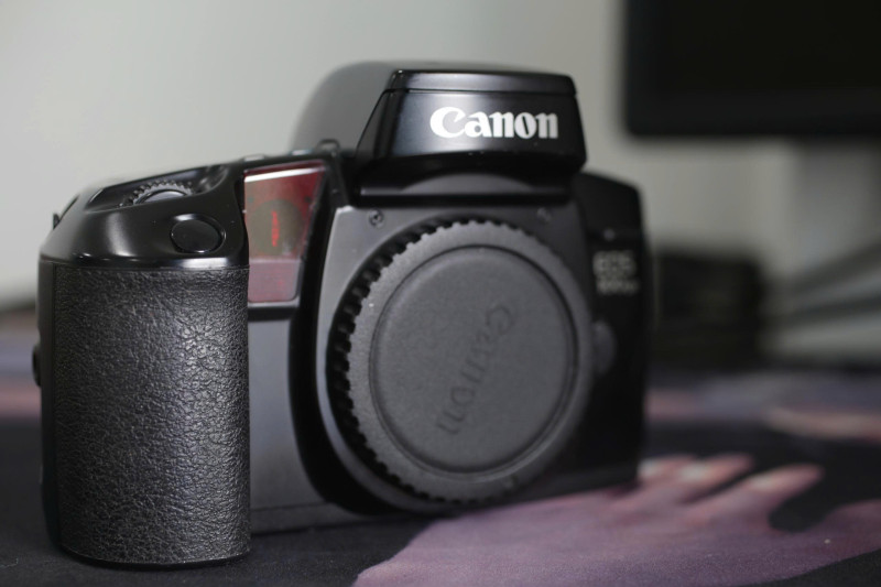 canon 100 q