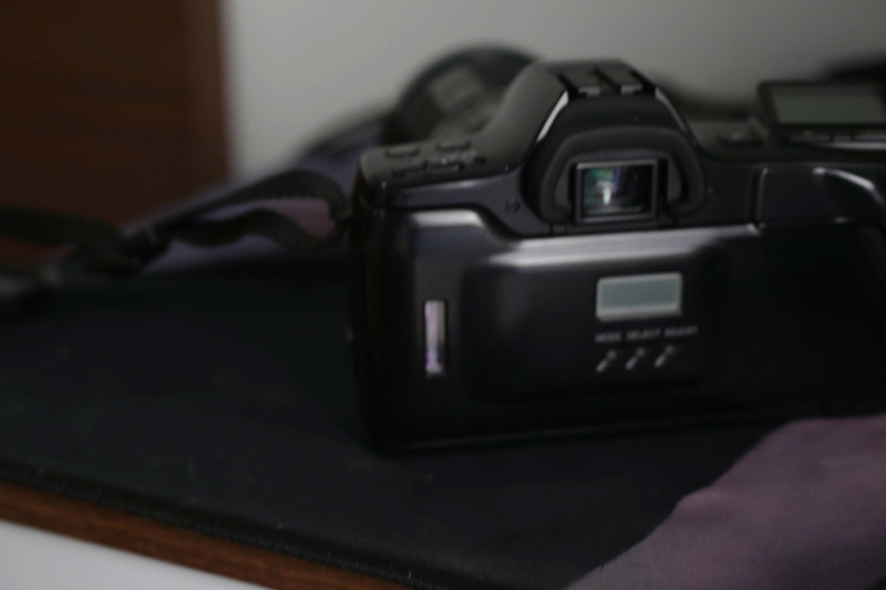 Máy ảnh phim Minolta 7700i & Minolta 5700i - Máy ảnh Phim