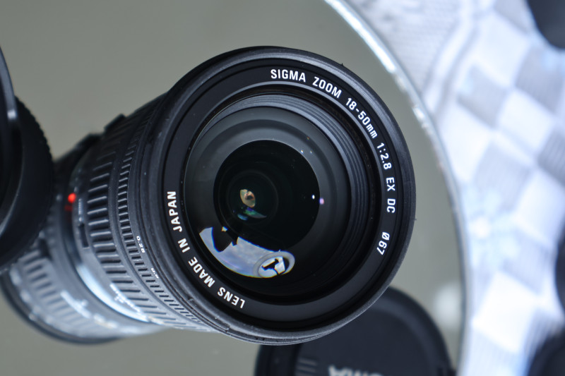 Lens  SIGMA AF 18-50mm F2.8 EX DC Canon EF - Phụ-kiện