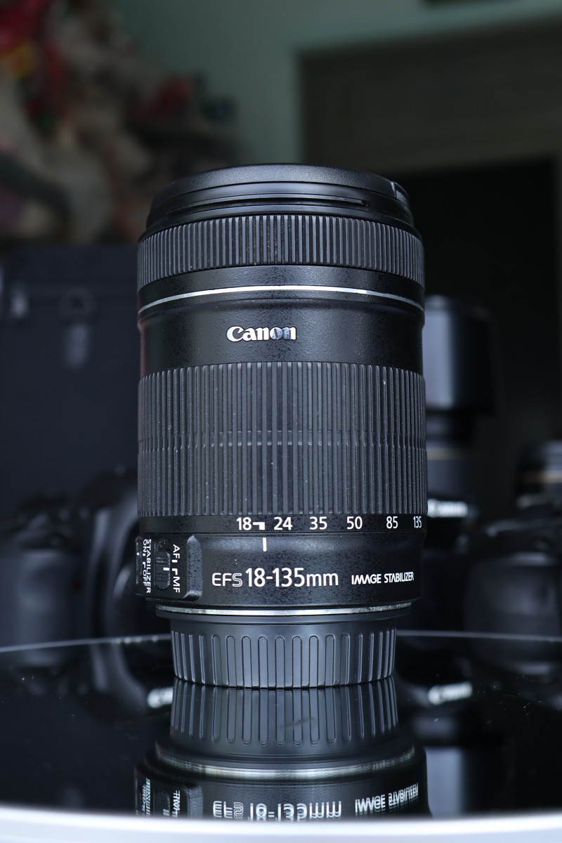 Lens CANON EF-S 18-135mm f3.5-5.6 lS stm - Ống kính Canon EF