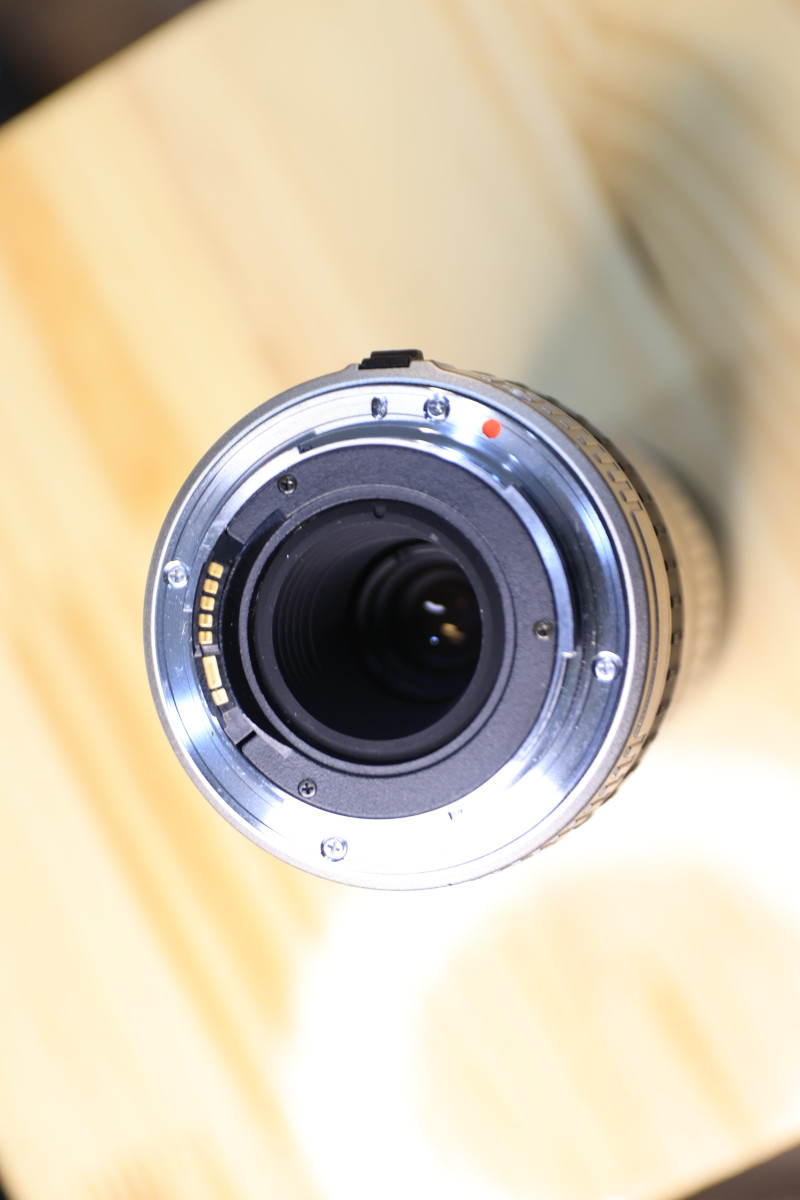 Lens Sigma 100-300mm trăng for canon ef Full frame - Ống kính siêu tele