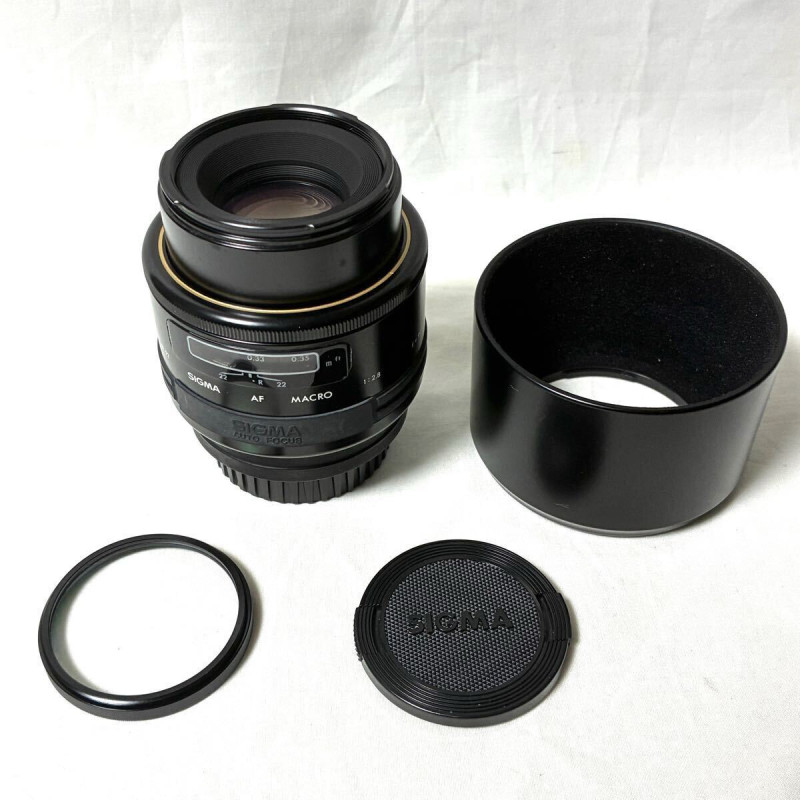Lens sigma 90mm f2.8 for Sony A