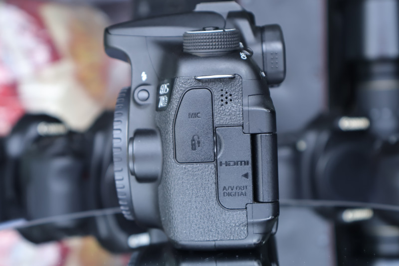 Máy ảnh Canon eos 70D - Full phụ kiện - Máy ảnh Canon