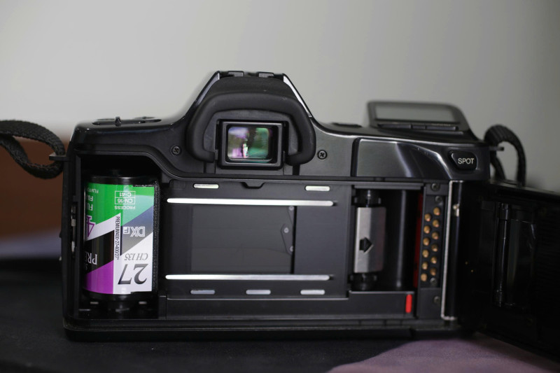 Máy ảnh phim Minolta 7700i & Minolta 5700i - Máy ảnh Phim